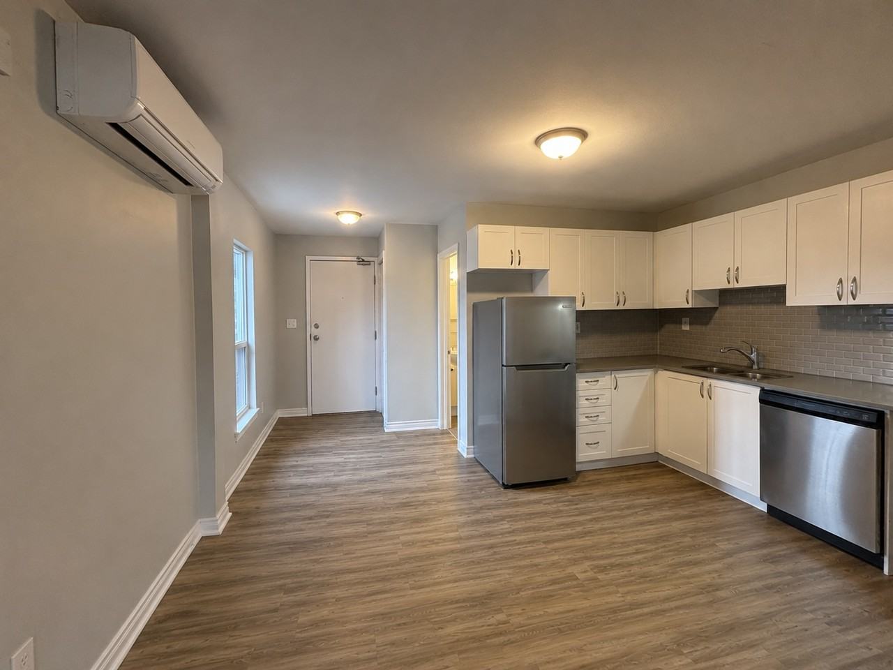 265 Emerald Street North #17 - Photo 2 of 8