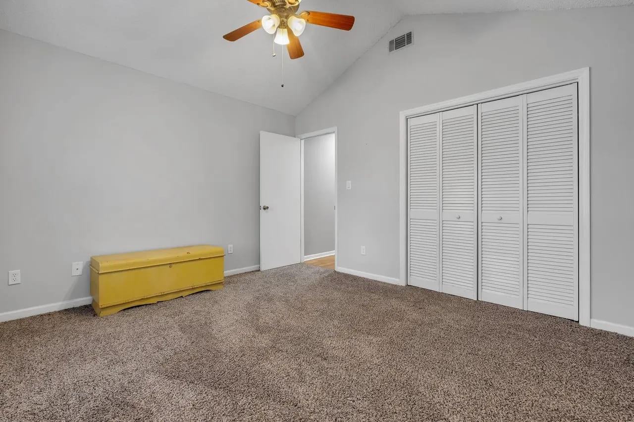 4258 Benchmark Trce - Photo 7 of 19