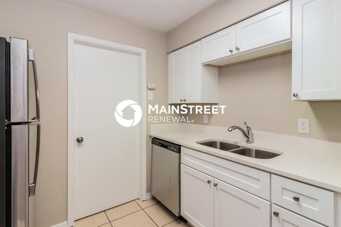 3817 E Miller Ave - Photo 7 of 16