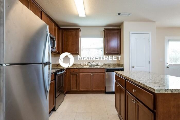 2515 Queen Bee Dr - Photo 6 of 15