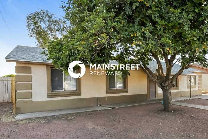 4302 N 73rd Ave - Photo 2 of 16