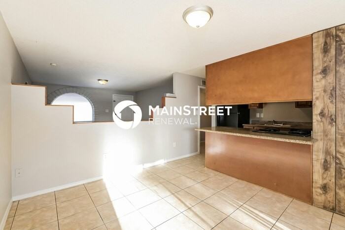 4302 N 73rd Ave - Photo 7 of 16