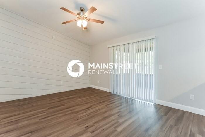 220 Odham Dr - Photo 5 of 16