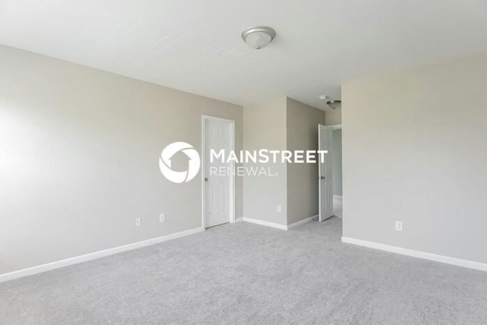 5744 Misty Hill Cir - Photo 6 of 17
