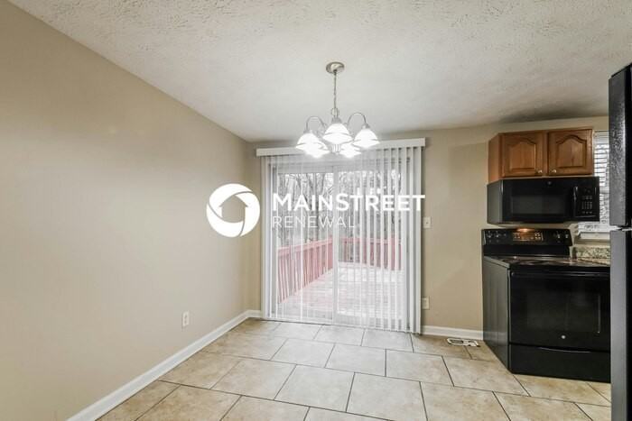 1419 Mutz Dr - Photo 4 of 17