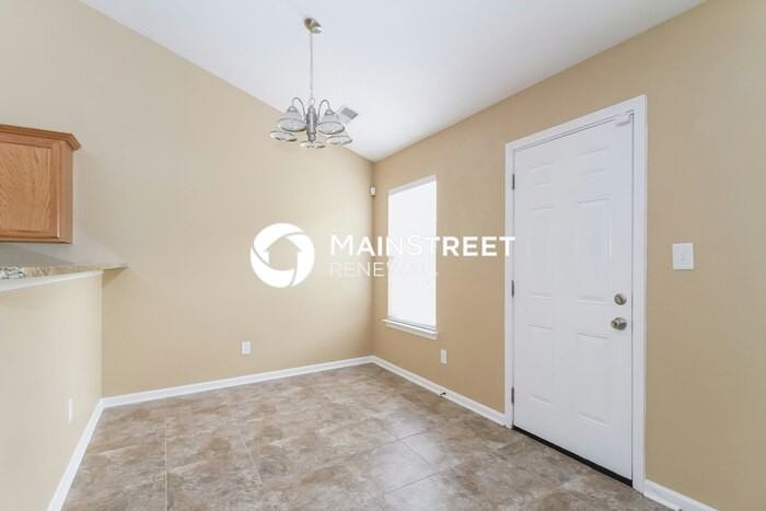 783 Avalon Springs Ct - Photo 5 of 16
