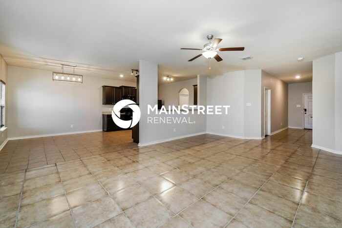 4028 Northaven Trl - Photo 5 of 17