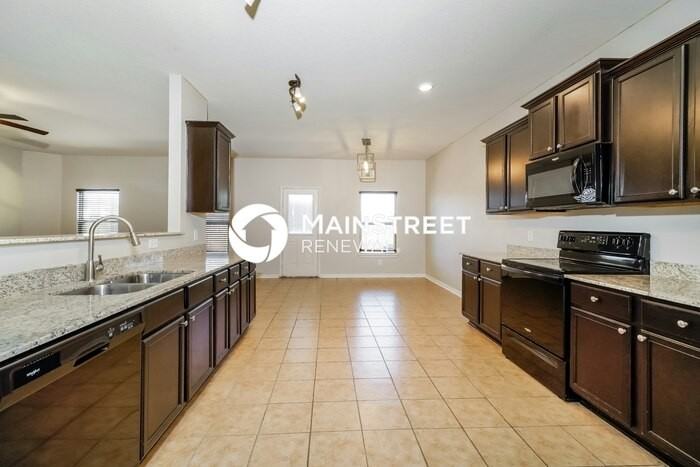 4028 Northaven Trl - Photo 6 of 17