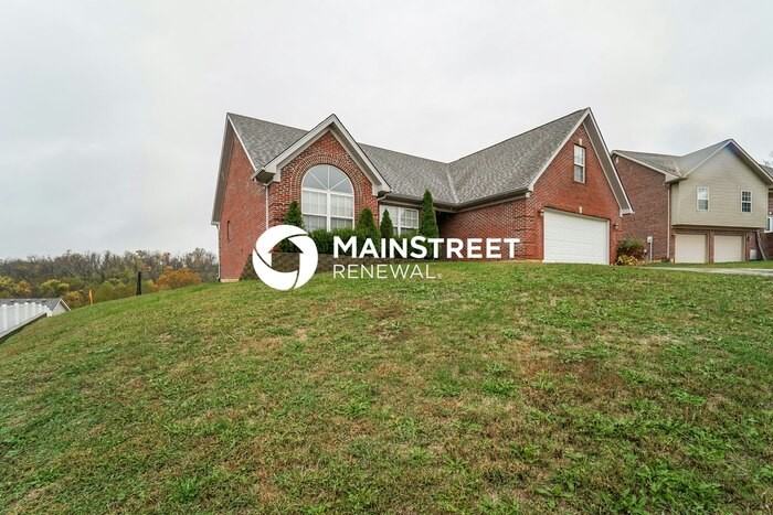 2825 Horse Trail Rd - Photo 2 of 17