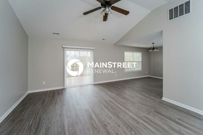 2825 Horse Trail Rd - Photo 4 of 17