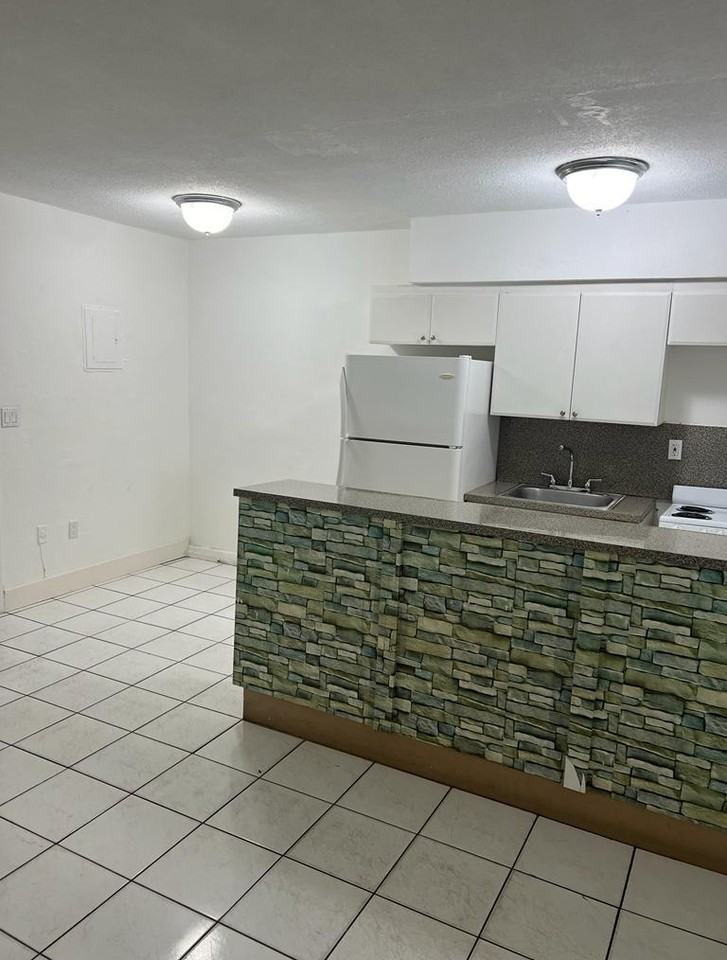 Buena Ventura Investments, LLC - Photo 4 of 15