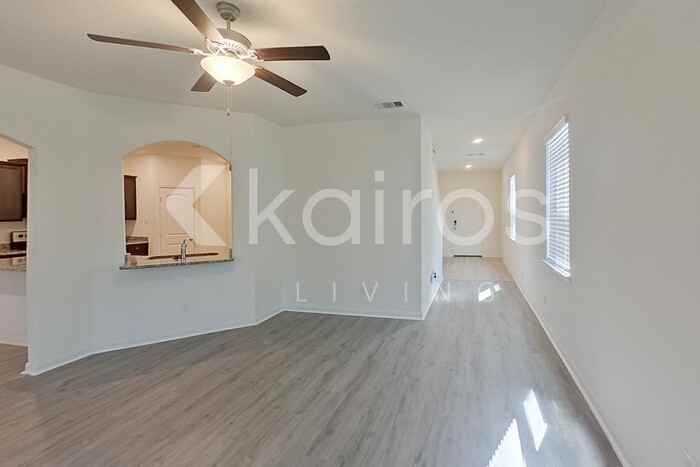 8414 Liberty Sky Rd - Photo 6 of 27
