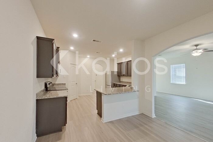 8414 Liberty Sky Rd - Photo 7 of 27