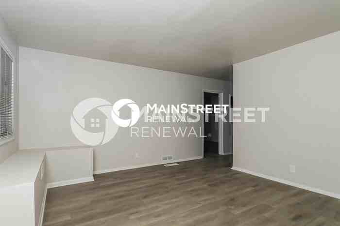 6602 E 47th St - Photo 5 of 16