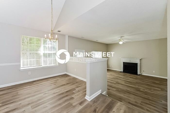 4618 Idlewood Park - Photo 5 of 17