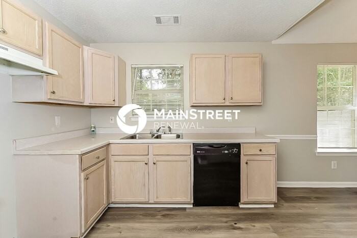 4618 Idlewood Park - Photo 6 of 17