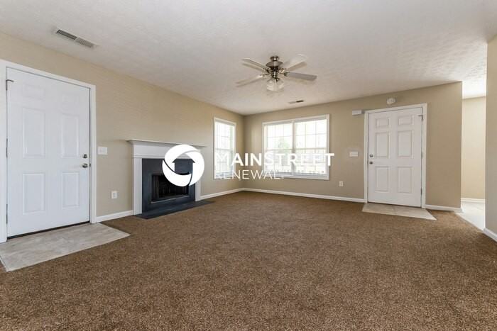 55 Amber Way - Photo 3 of 16