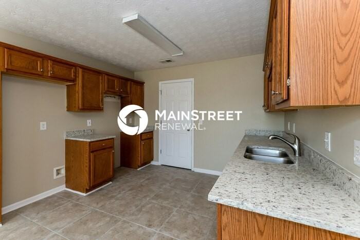 55 Amber Way - Photo 7 of 16