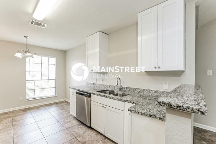 18747 Denise Dale Ln - Photo 6 of 17