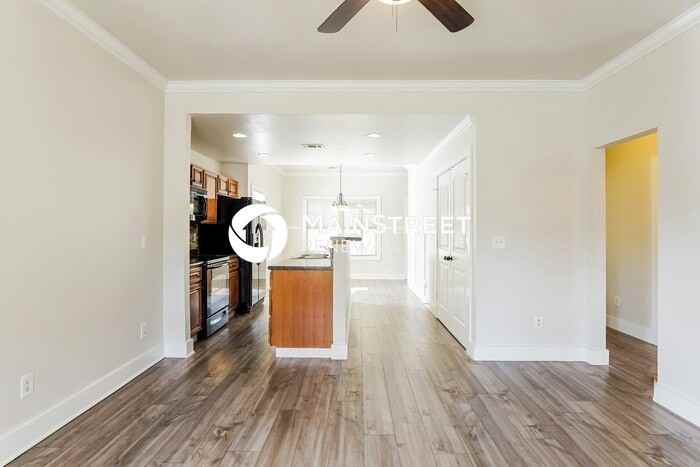 100 Enclave Ave - Photo 4 of 17