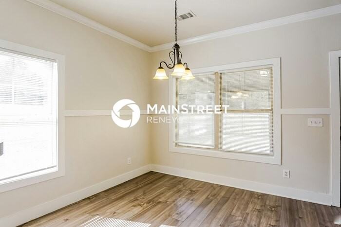 100 Enclave Ave - Photo 6 of 17