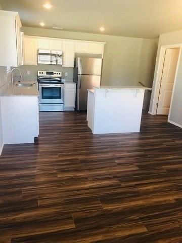 2809 W Blackstone Xing - Photo 2 of 10