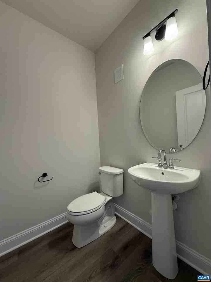 1362 Laconia Ln - Photo 6 of 17