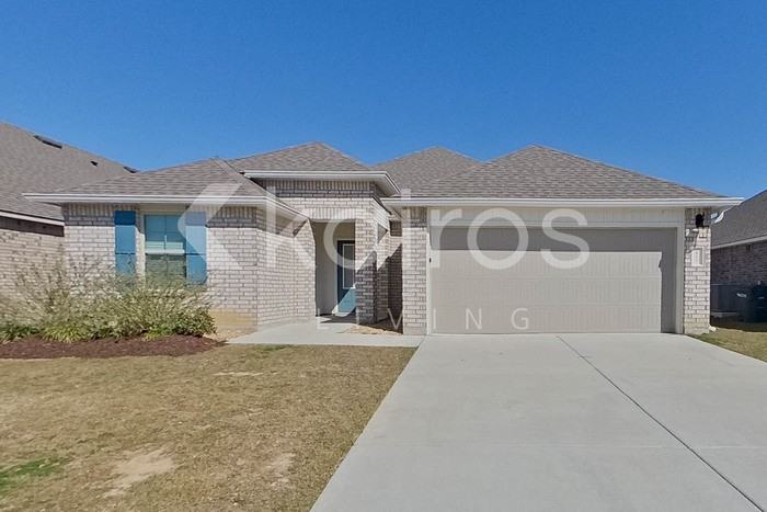 417 Mango Dr