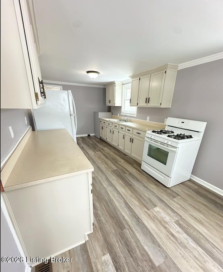 1376 Kings Church Rd - Photo 4 of 11