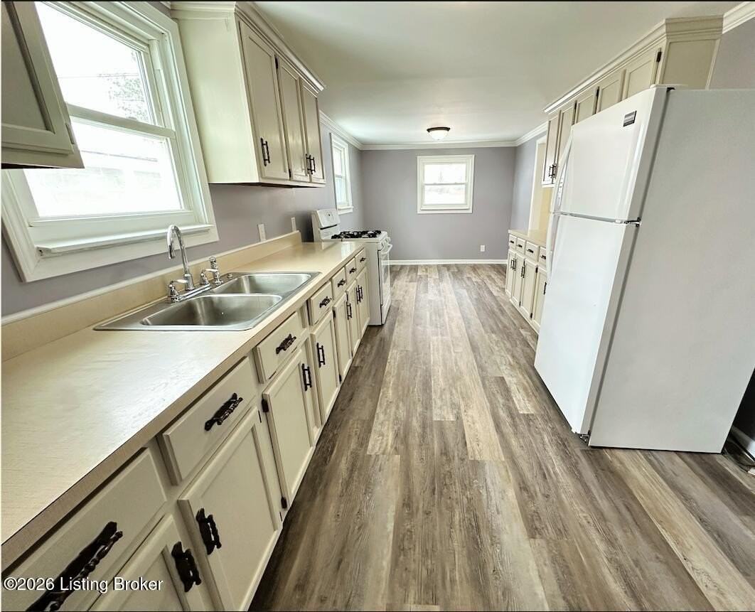 1376 Kings Church Rd - Photo 6 of 11