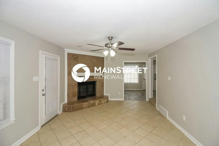 7107 Butterfly Dr - Photo 3 of 16