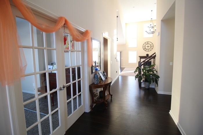 1166 Lenox Ct - Photo 3 of 22