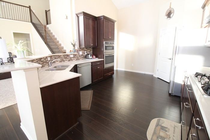1166 Lenox Ct - Photo 6 of 22