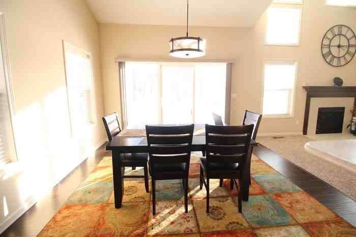 1166 Lenox Ct - Photo 7 of 22