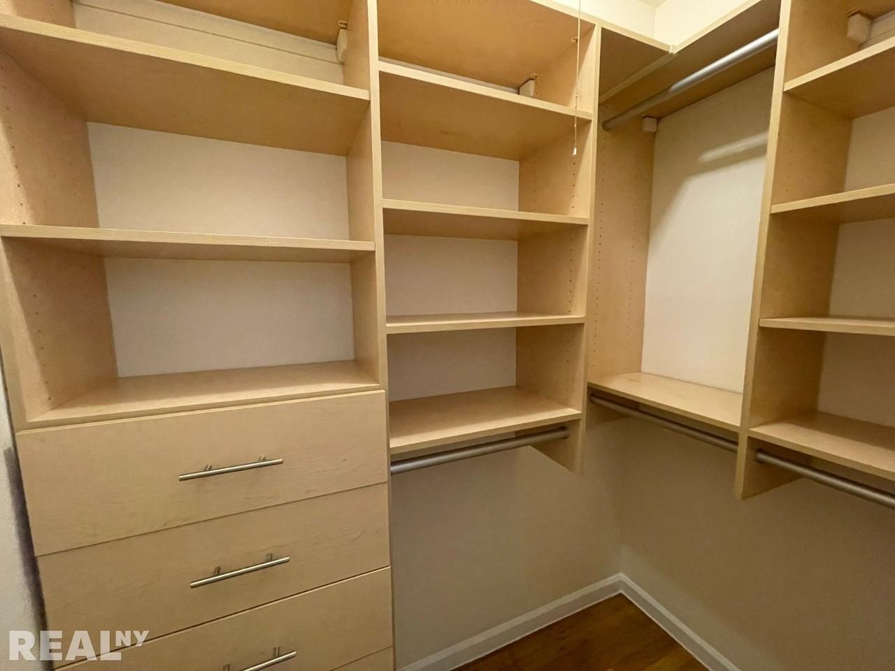 46 W 73rd St #4E - Photo 3 of 8