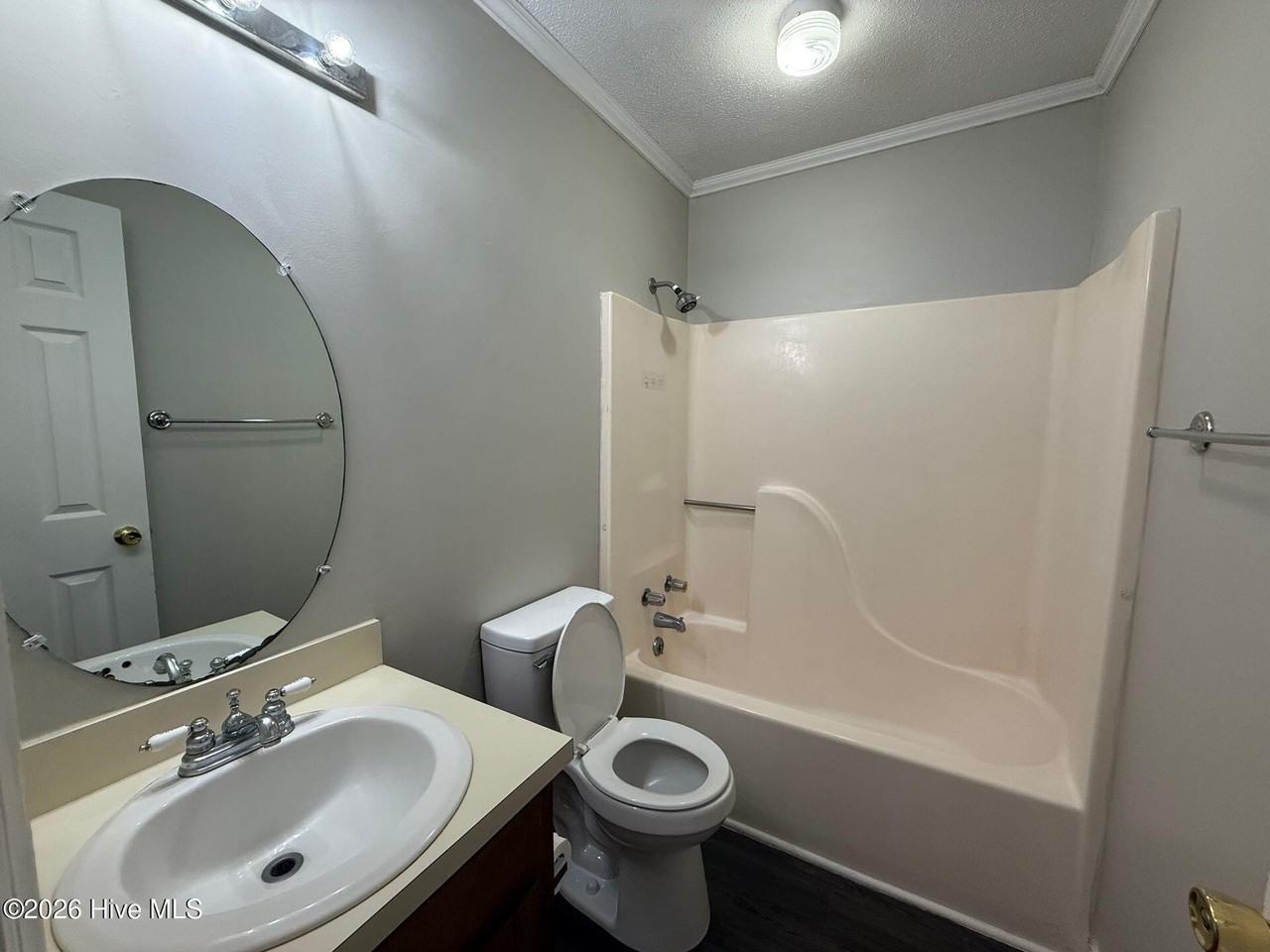 120 Corey Cir - Photo 6 of 7