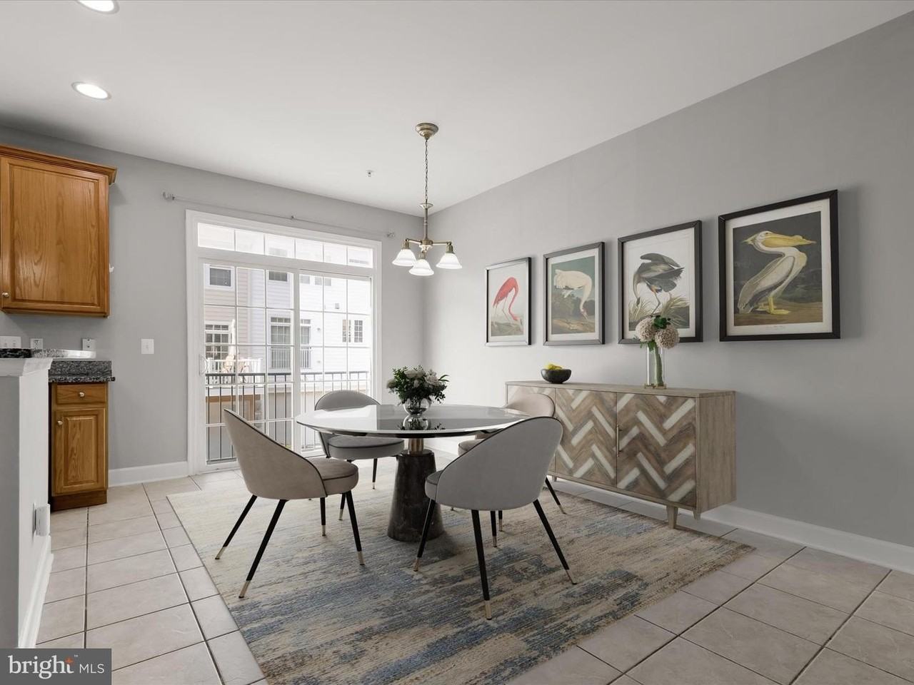563 Pelican Ave - Photo 5 of 43