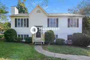 featured image of 3591 Robinwest Dr