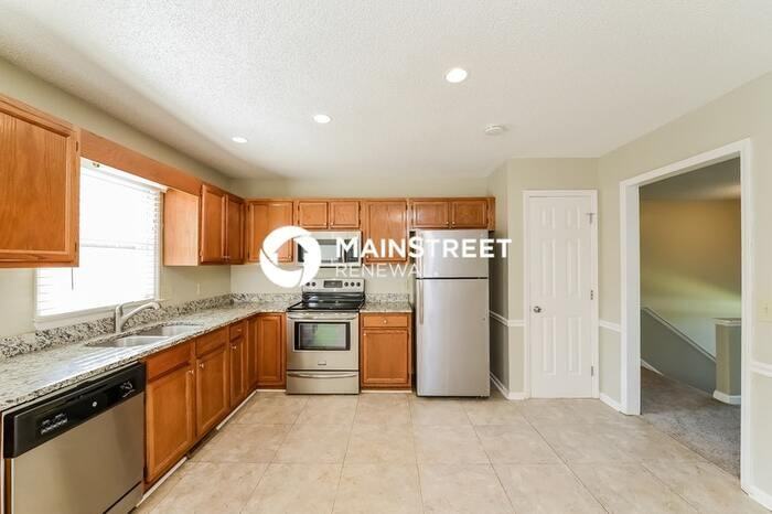 3591 Robinwest Dr - Photo 6 of 17