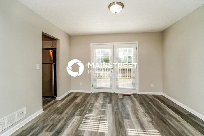 3324 Gurtis Dr - Photo 5 of 18