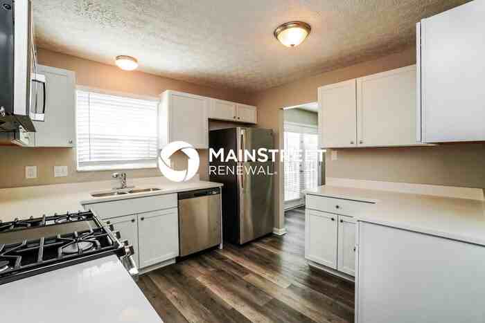 3324 Gurtis Dr - Photo 7 of 18