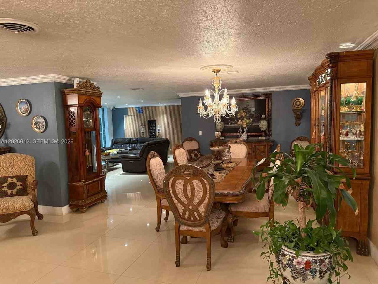 5540 Sw 63rd Ct #0 - Photo 4 of 9