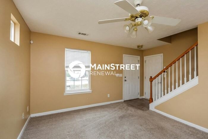 155 Meadowridge Dr - Photo 2 of 17