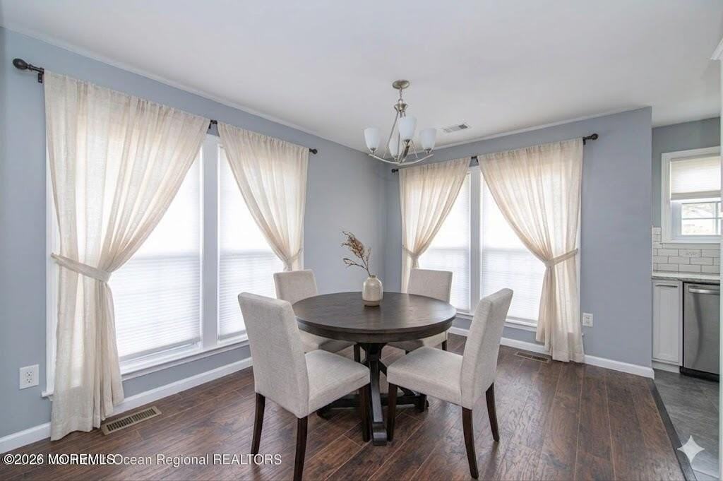 25 Duncan Way - Photo 2 of 27