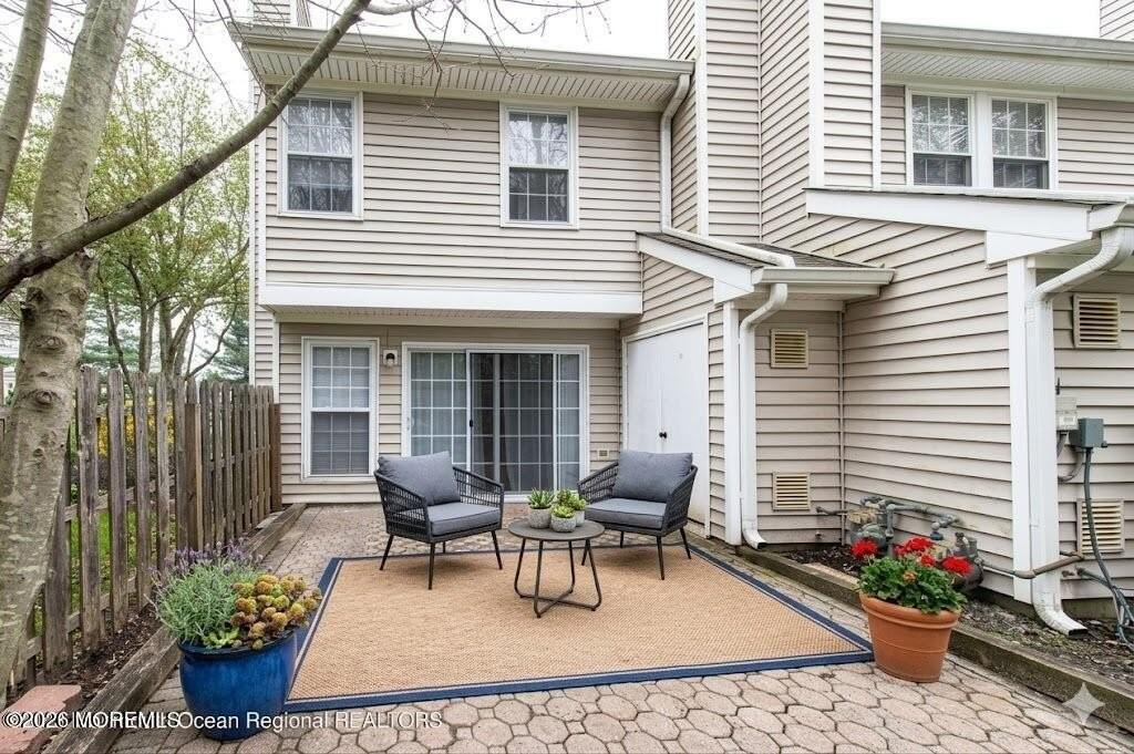 25 Duncan Way - Photo 6 of 27