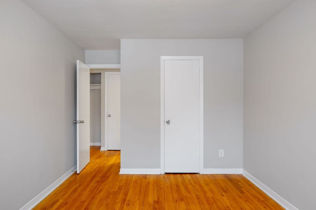 1196 Shillington - Photo 6 of 24