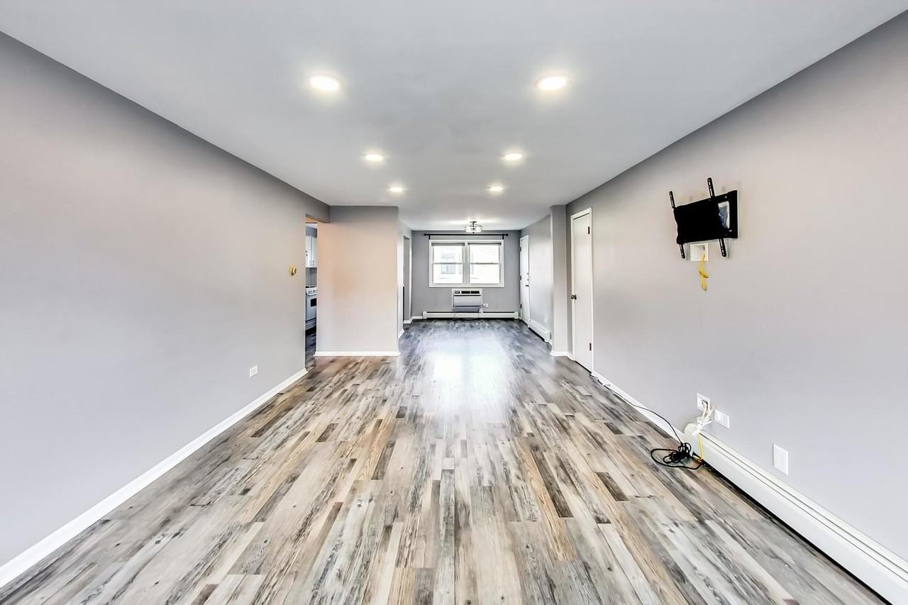 6563 N Harlem Ave #3E - Photo 5 of 25