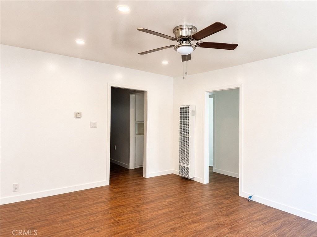 15228 S Normandie Ave #B - Photo 3 of 17