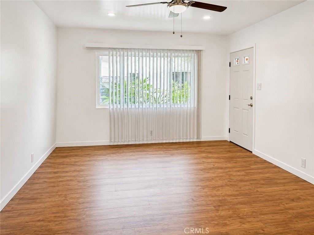 15228 S Normandie Ave #B - Photo 4 of 17