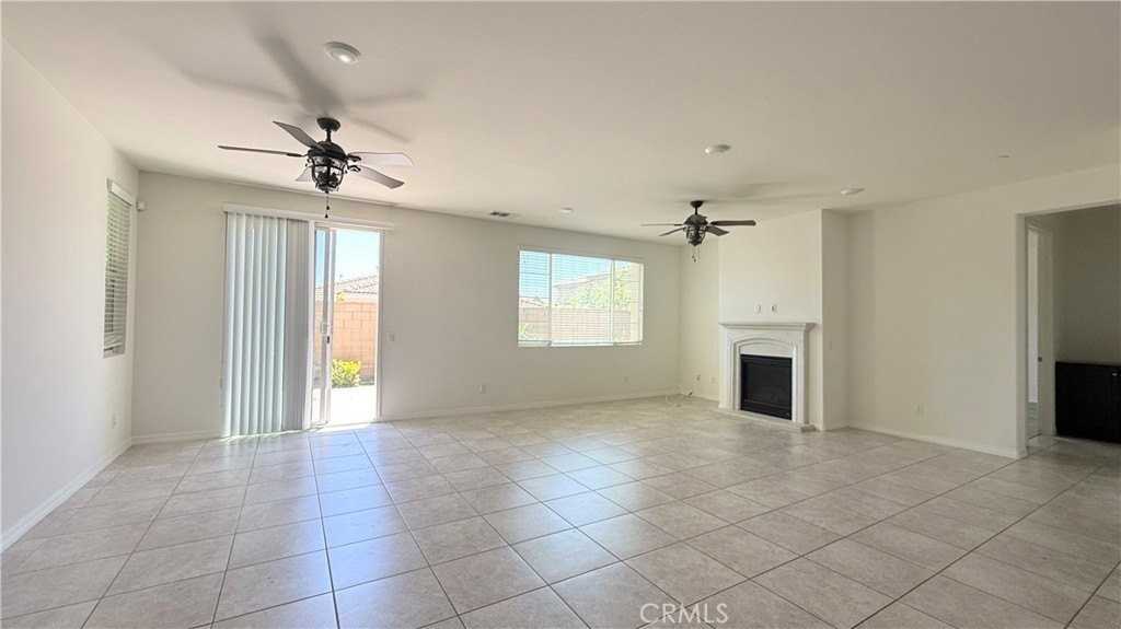 13245 Flagstaff Dr - Photo 5 of 18
